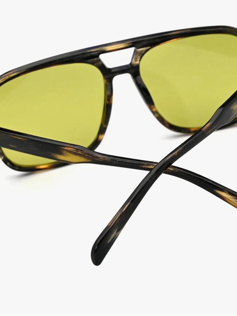 Retro Oversized Aviator Sunglasses -Vintage 70s Style Square Frame Yellow Lenses